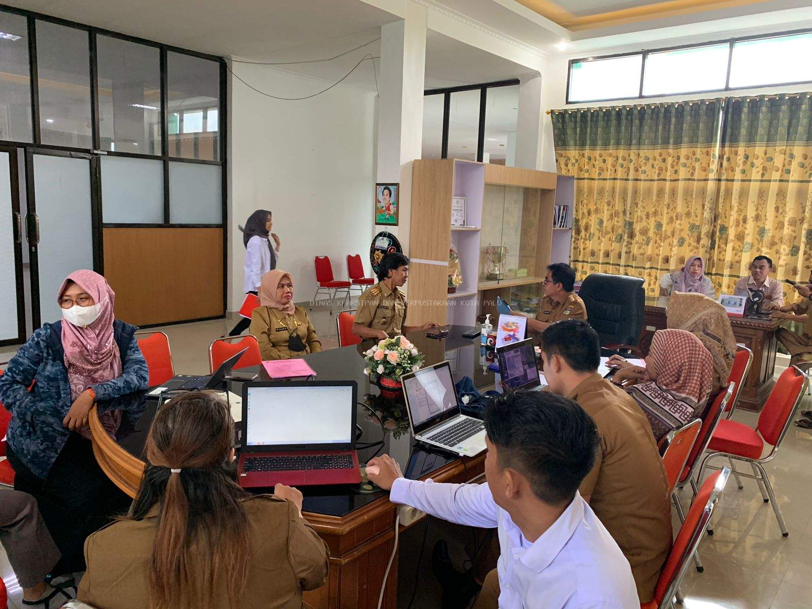 Pendampingan Penerapan Aplikasi Srikandi Pada Dinas Pendidkan