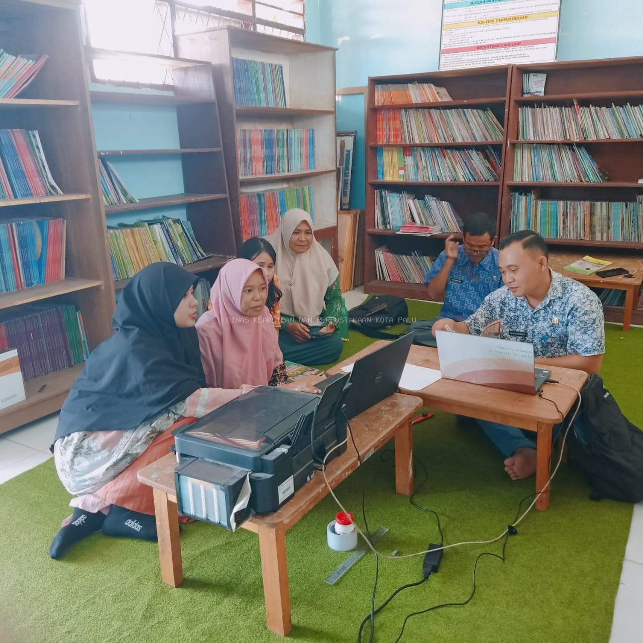 Pembinaan Perpustakaan SD Inpres Kawatuna