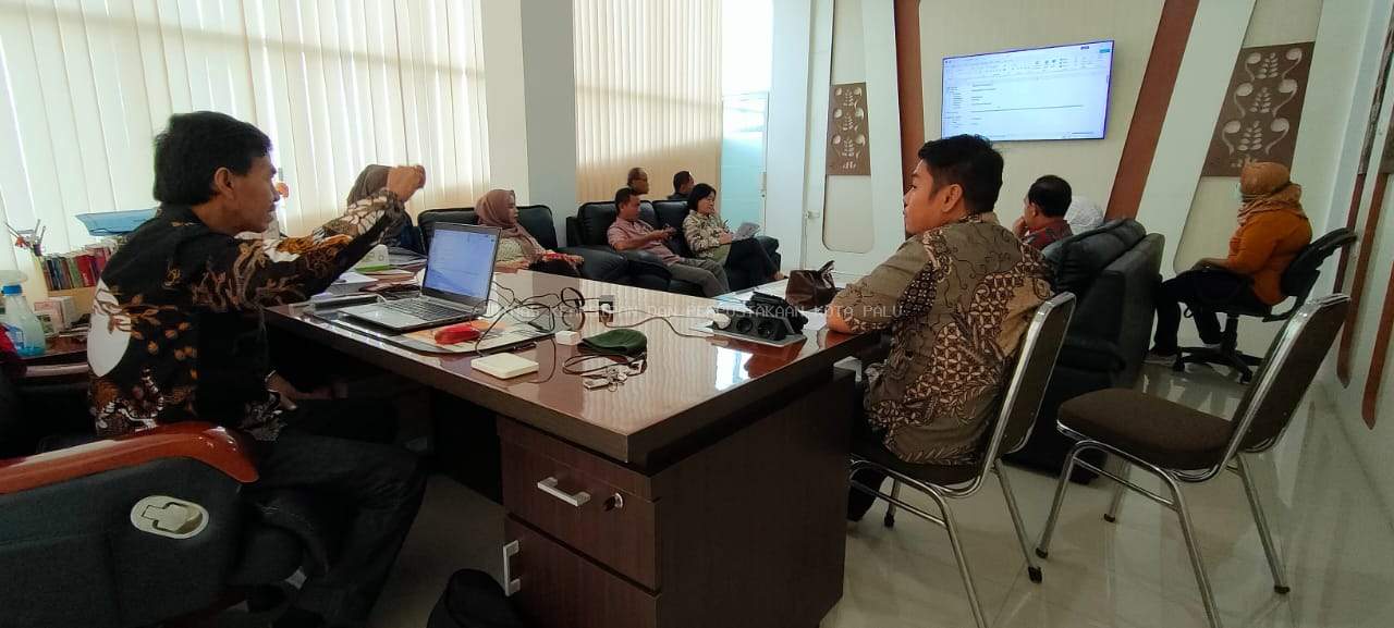 PERTEMUAN RAPAT