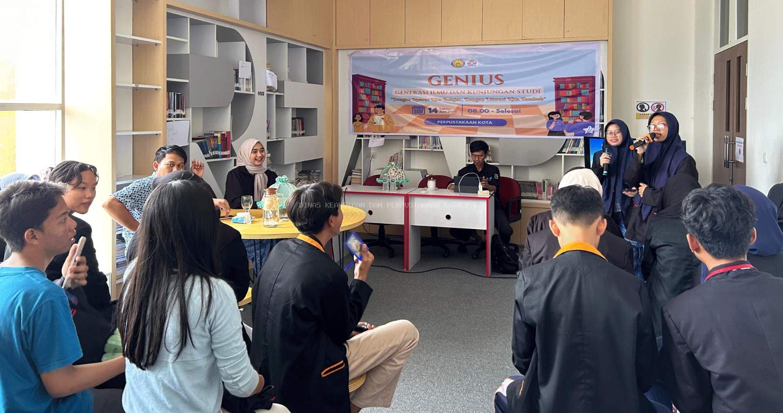 SMA Madani Kota Palu menggelar kegiatan kunjungan edukatif bertajuk GENIUS 